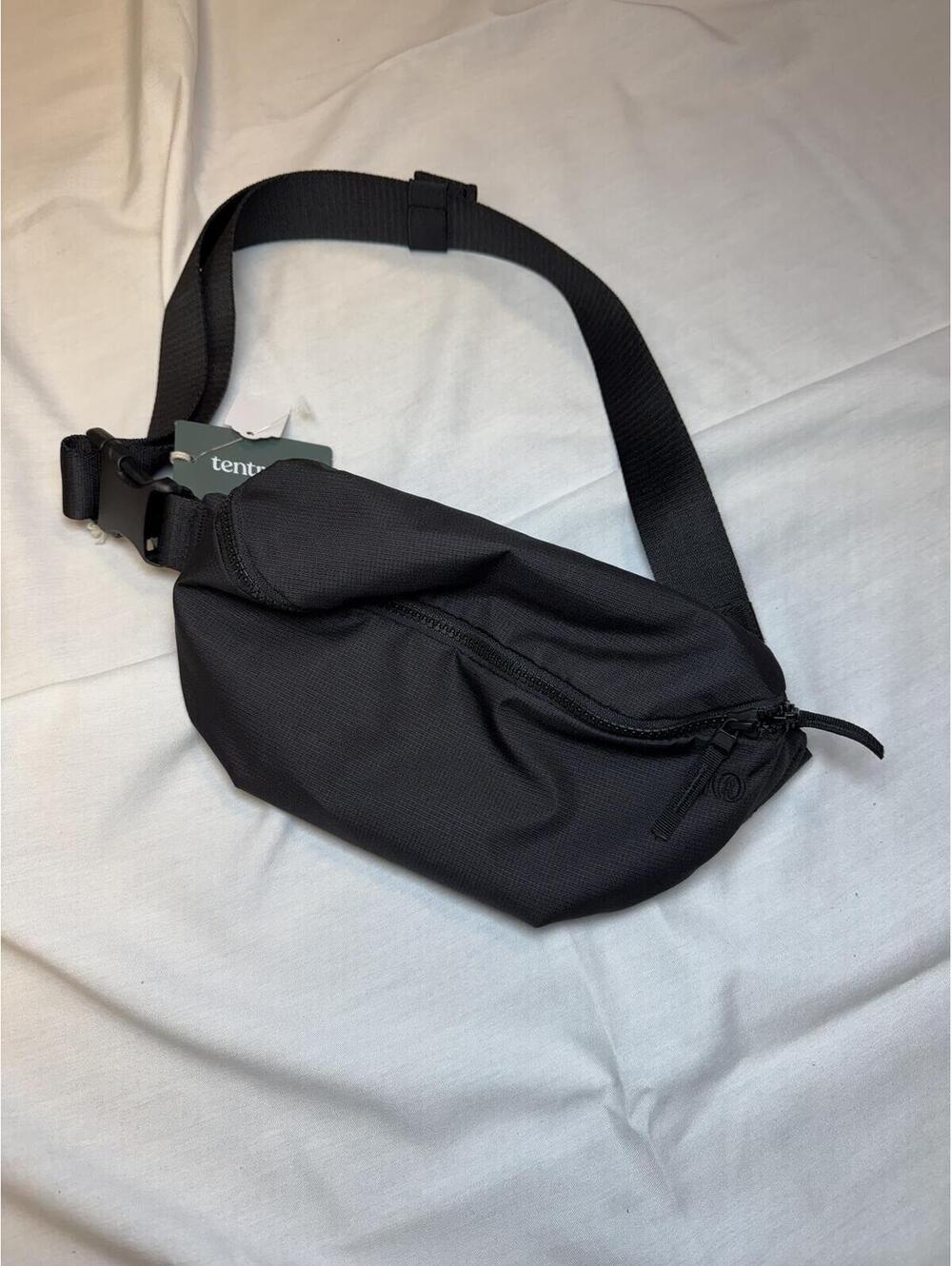tentree Conway Ripstop Hip Bag in black